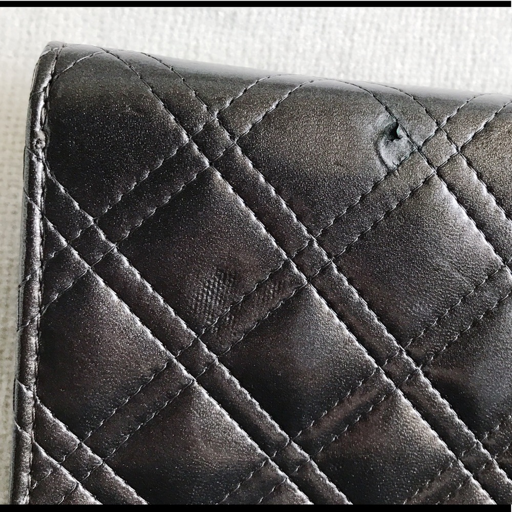 *PRICE DROP!* ZARA Metallic Purse/Clutch with Bow - Picture 7 of 8