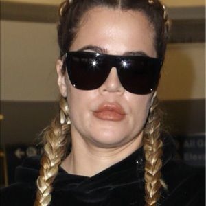 Meet your Posher, Disa