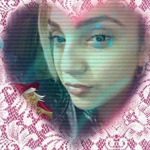 Meet your Posher, Yamila