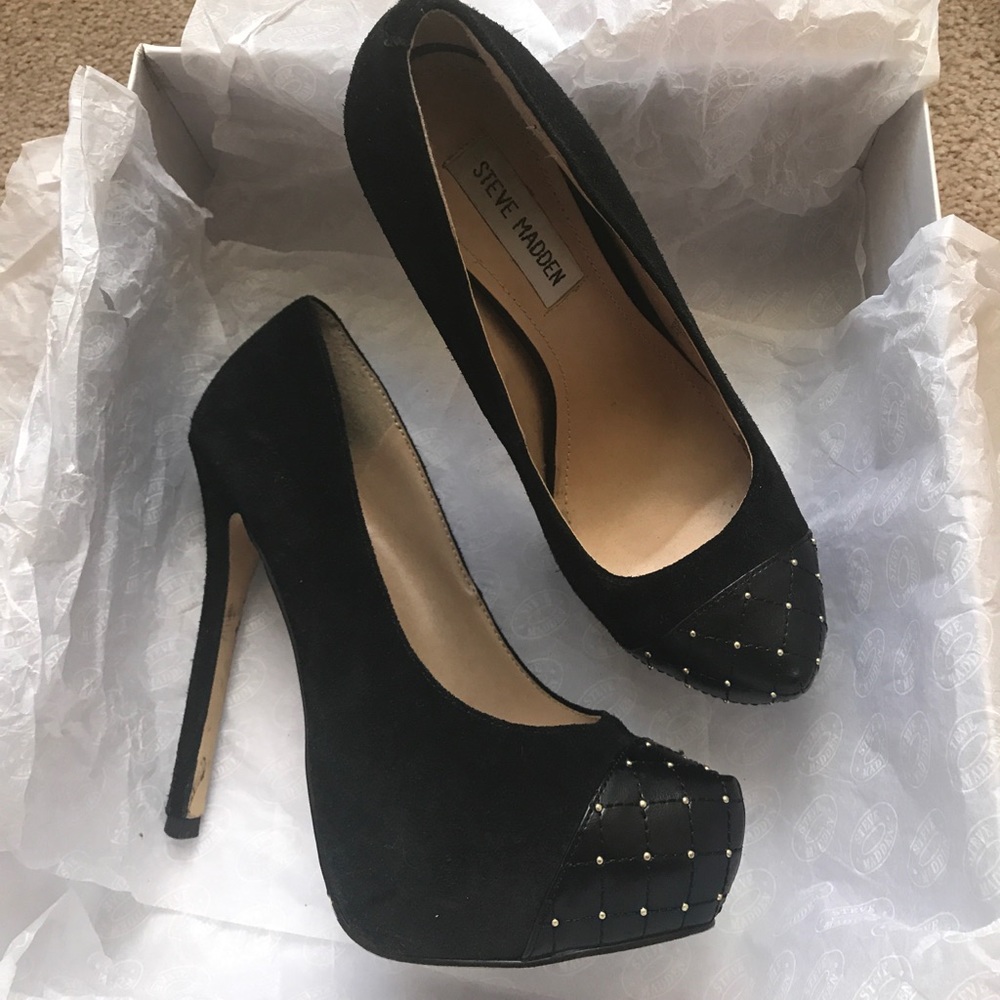 Steve Madden KLOVE black suede platform 👠