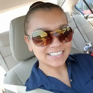 Meet your Posher, Vanessa