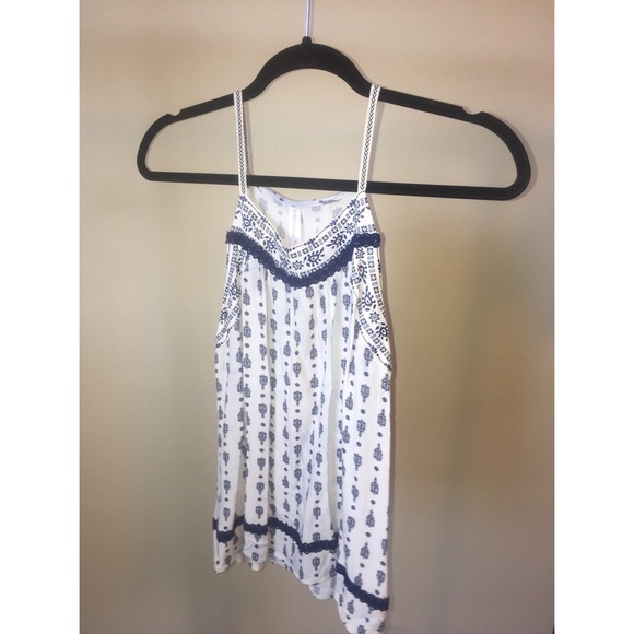 Xhiliration Tank - Picture 2 of 3