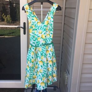 Elle NWT Lemon Pocket Dress