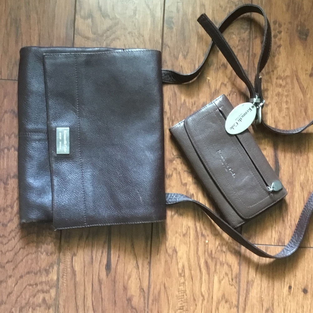 Kenneth Cole leather purse