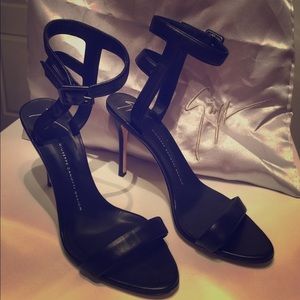Giuseppe Zanotti salads