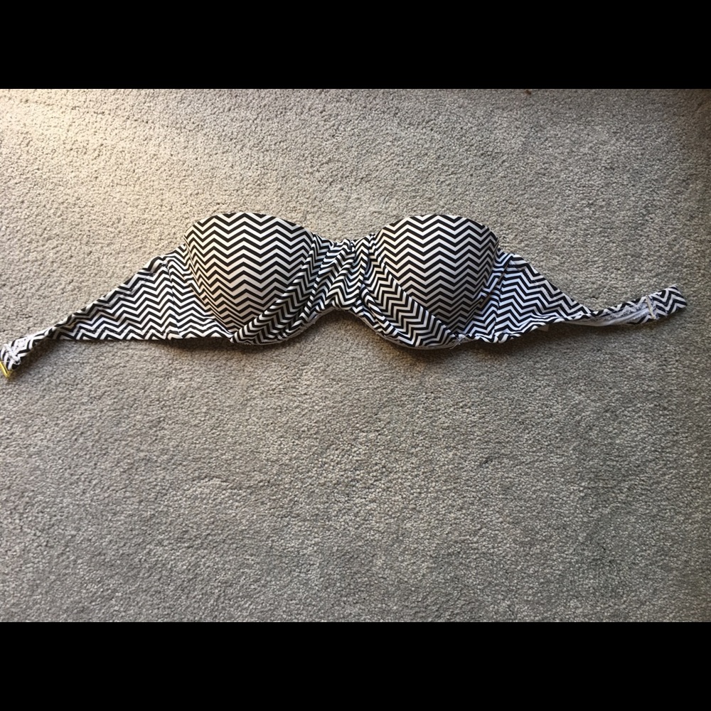 Bikini top