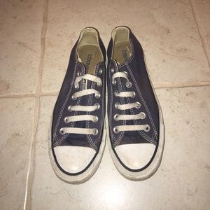 Navy converse