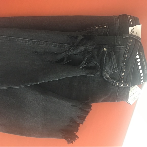 🆕Zara Black Frayed Studded jeans - Picture 6 of 6