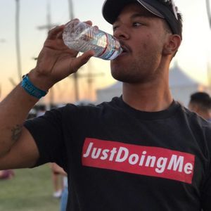 Meet your Posher, Eddy