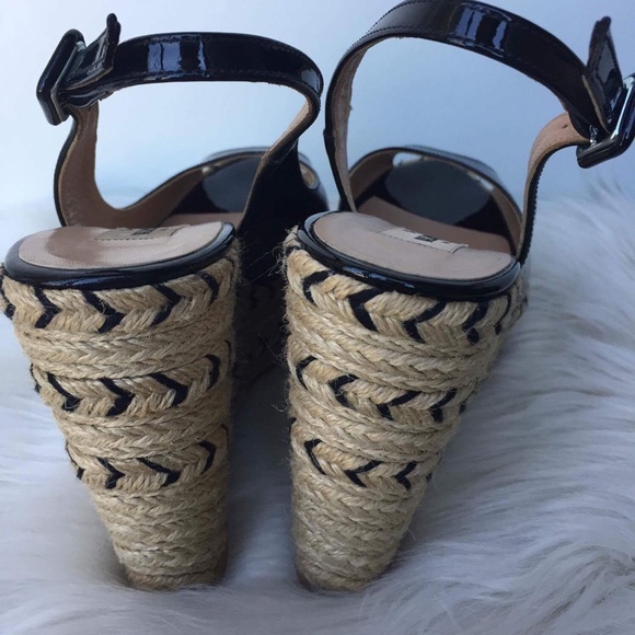 Authentic Valentino Black Patent Leather Slingback - Picture 4 of 8