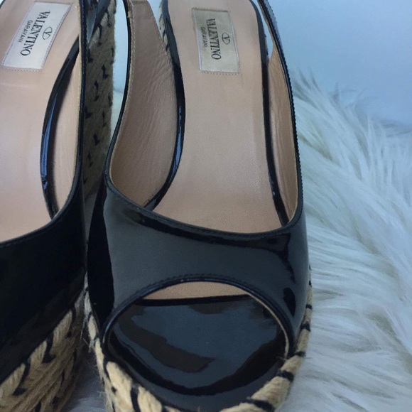 Authentic Valentino Black Patent Leather Slingback - Picture 6 of 8