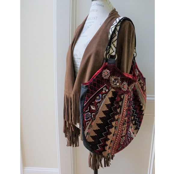 Bohemian hobo bag beaded velvet accent - Picture 4 of 7