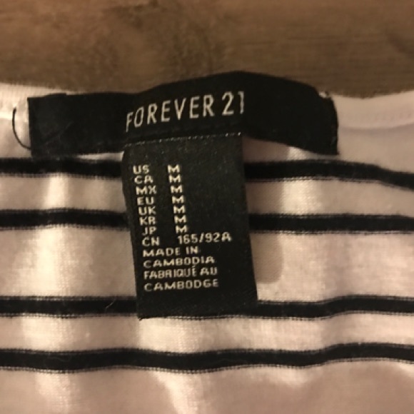 Forever 21 striped crop top - Picture 3 of 3