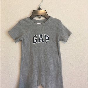 Gap kids romper
