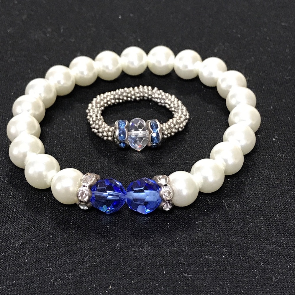 Pearl Bracelet with Blue Crystal Beads and Ring