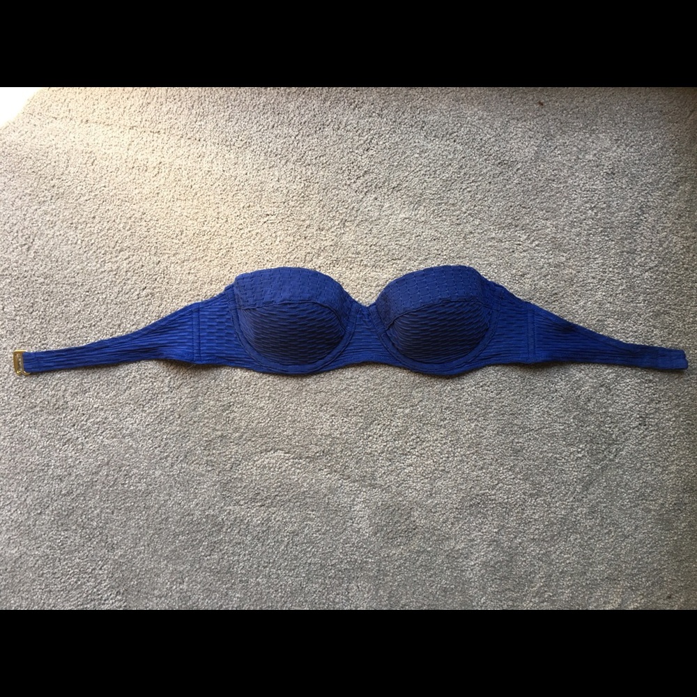 Bikini top