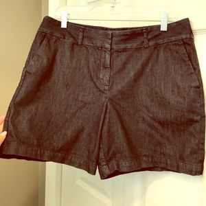 Ann Taylor LOFT Rinse Denim Riviera Short Size 10