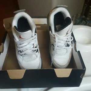 Kids sneakers