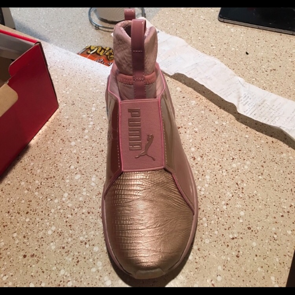 Shoes - Picture 2 of 3