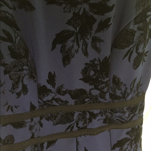 Jody Dress - Picture 4 of 4