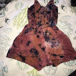 Super cute tie dye romper with pockets
