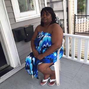 Meet your Posher, Annie