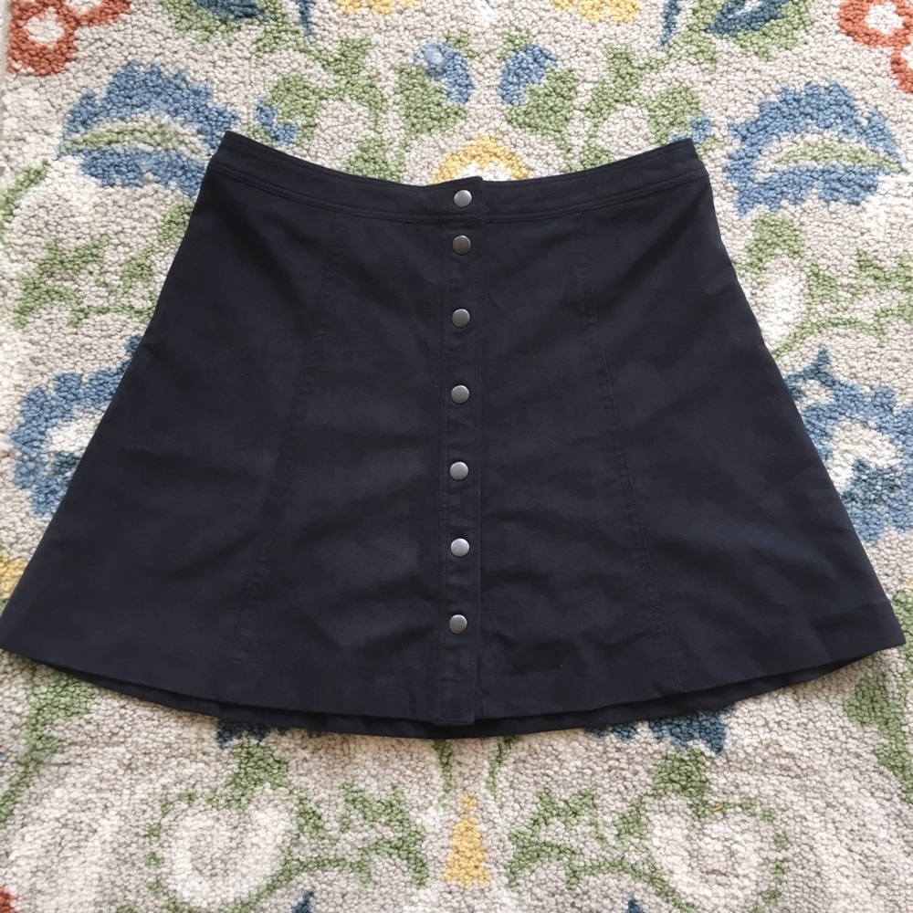 🐇 Faux-Suede A-Line Skirt🐇