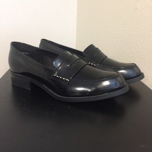 Classic Black Women's Penny Loafers