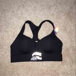 PINK ultimate sports bra