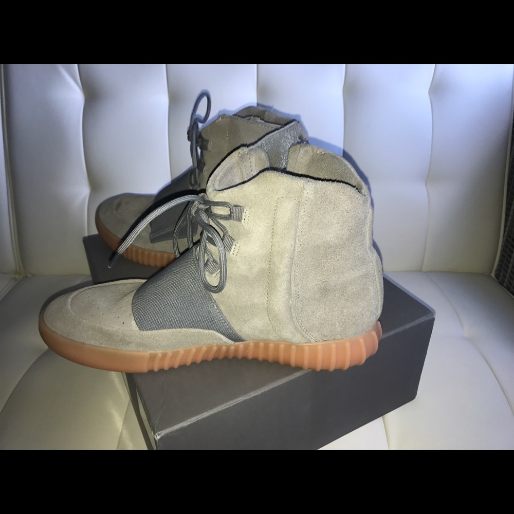 Yeezy 750z