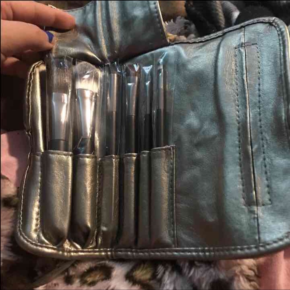 Makeup Brushes