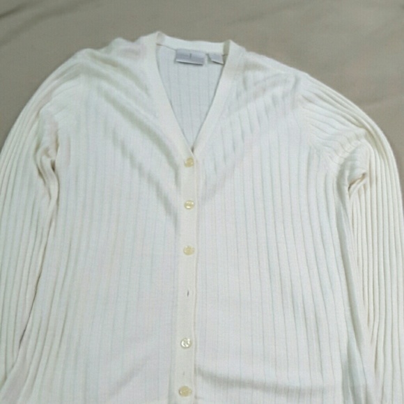 First Issue by Liz Claiborne comfy cardigan - Picture 2 of 5