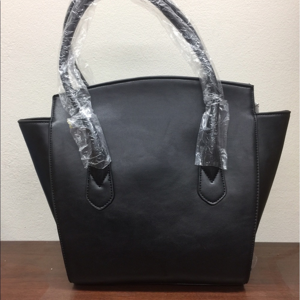 Purse - Picture 2 of 2