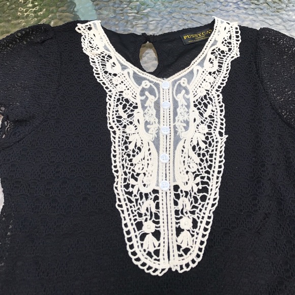 Little black dress 🌸 - Picture 4 of 5