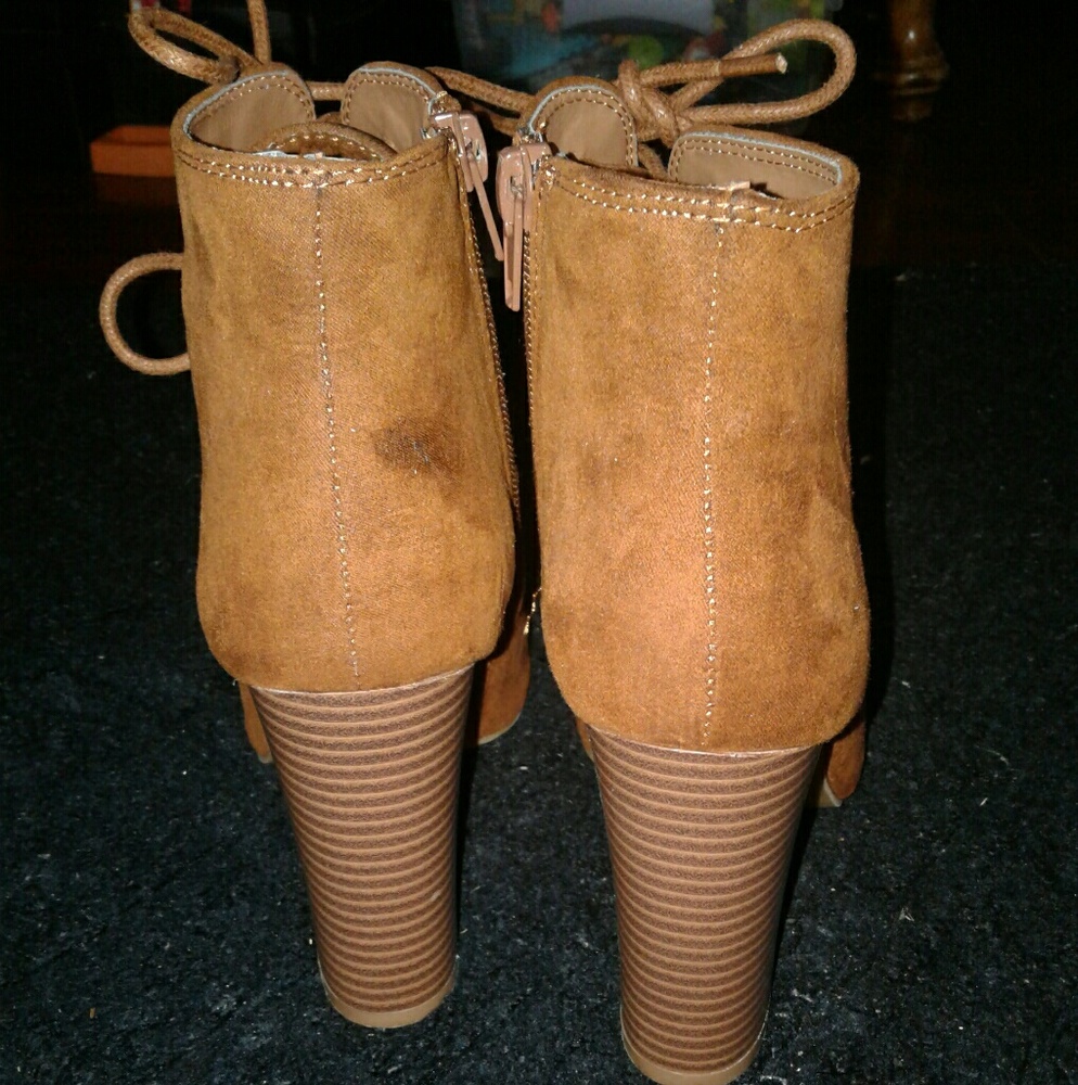 Booties!! - Picture 3 of 4