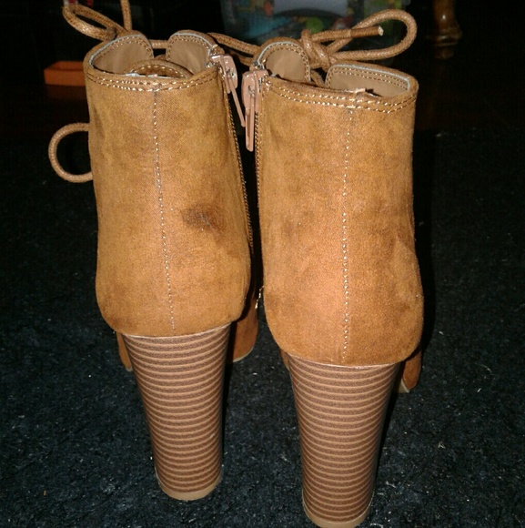 Booties!! - Picture 3 of 4