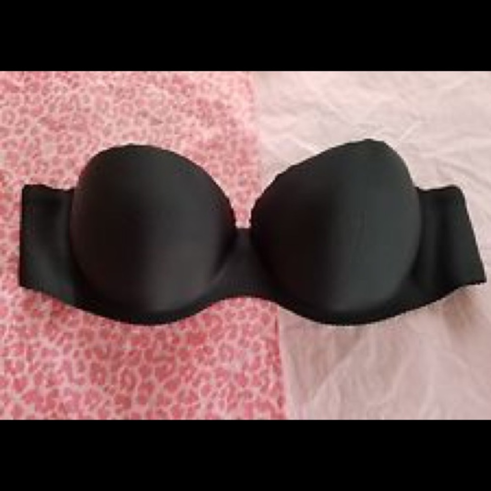 BEST STRAPLESS BLACK BRA Victoria's Secret Embrace