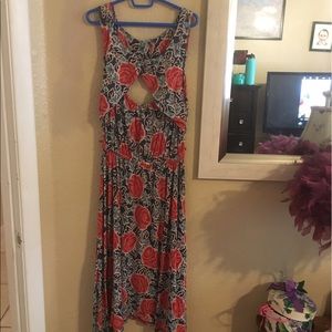 Floral cotton swing dress.