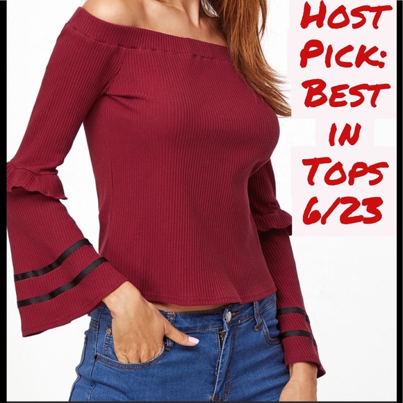 Tops - 🆕Off shoulder bell sleeve Ribbed stripe shirt🆕