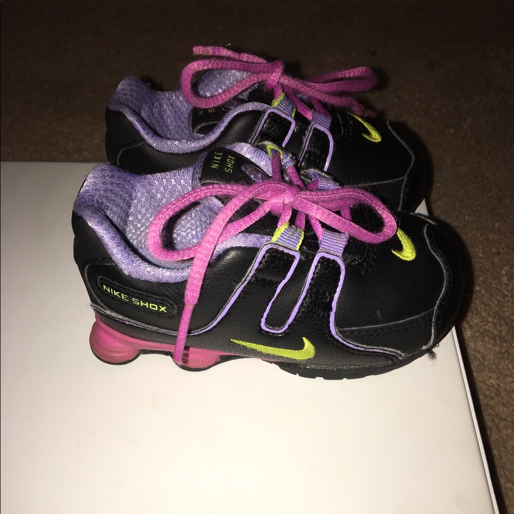 Nike Shocks
