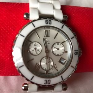 Guess porcelain and watch