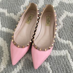 Pink rockstud shoes