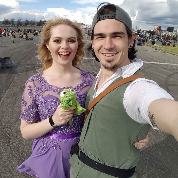 Meet your Posher, Mackenzie - Picture 1 of 1