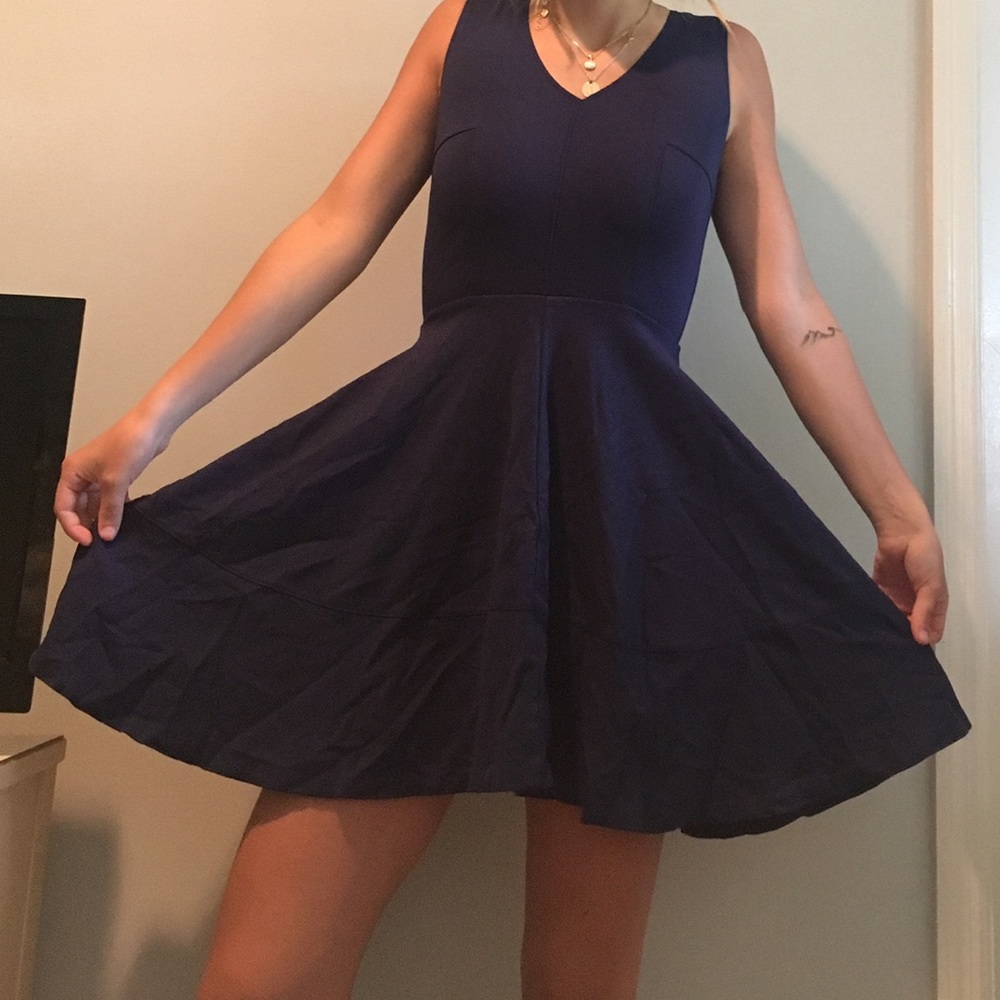 navy blue dress !