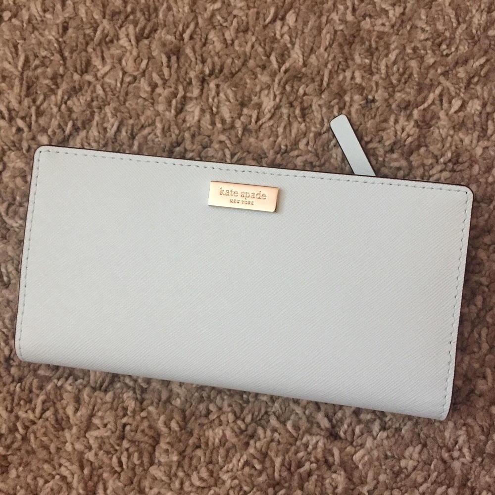 Kate Spade mint green leather wallet