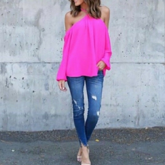 other Tops - NWOT!! Super Cute hot pink summer top