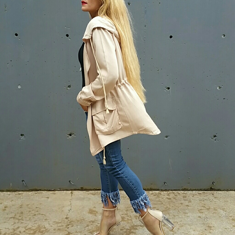 Chic and comfy light weight jacket - Picture 3 of 4