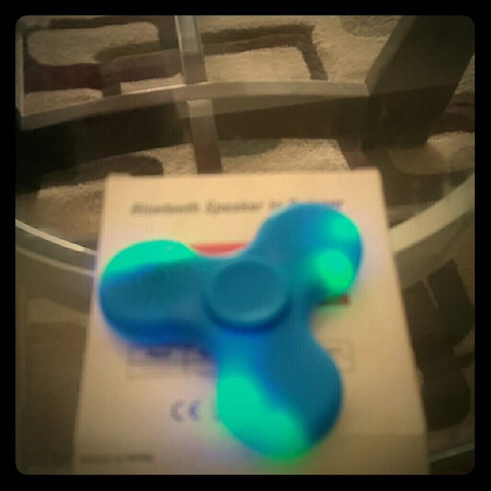 Bluetooth Light up Fidget Spinner.