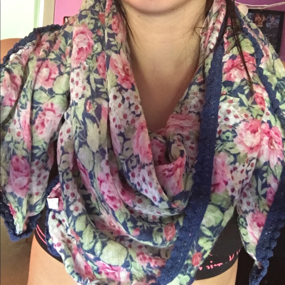 Floral scarf