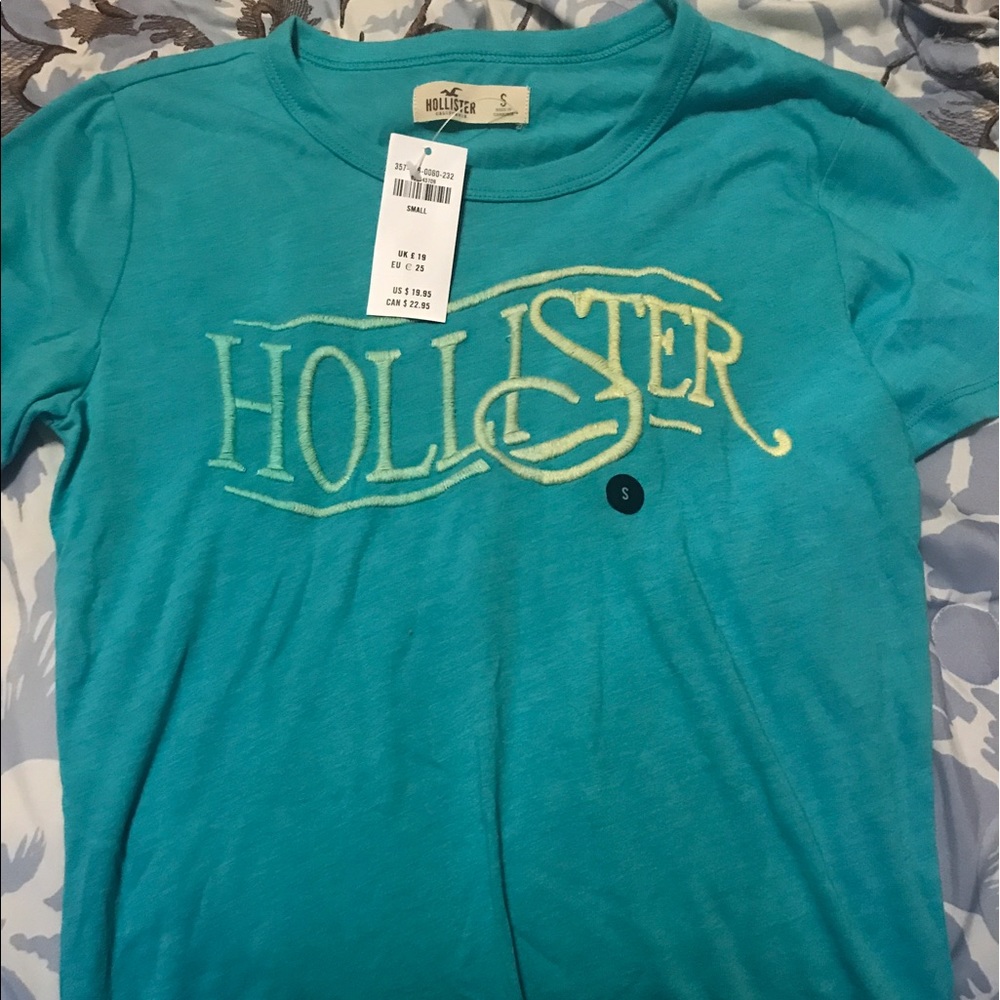 BN hollister shirt